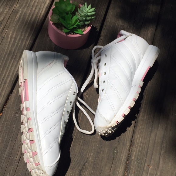 reebok shoes with british flag